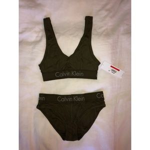 Calvin Klein Set
